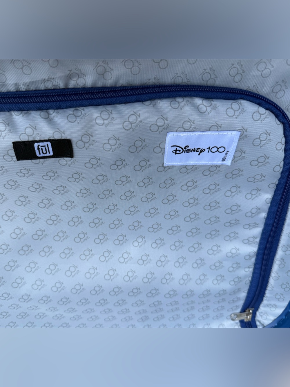 Ful kid’s Mickey Mouse luggage - Picture 4 of 5